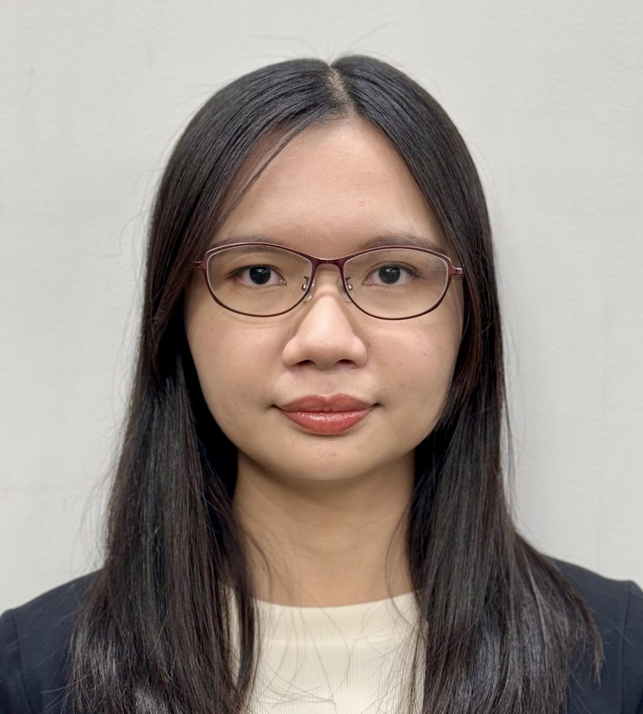 Wen-Xin QIU